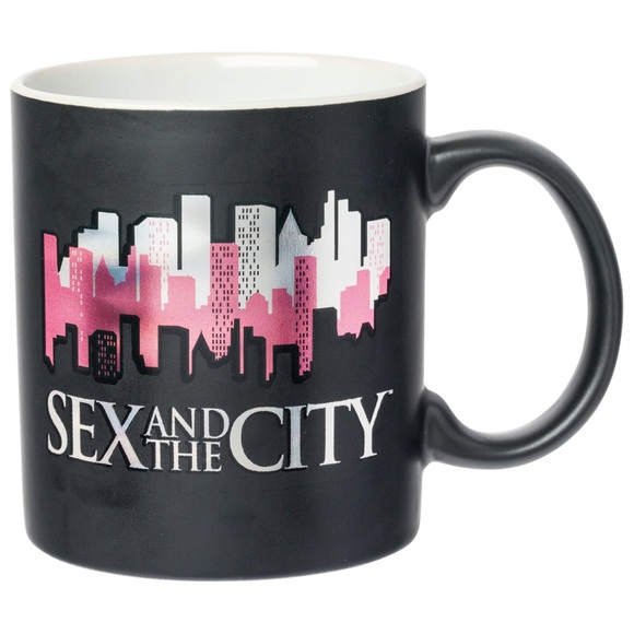 Sex And The City Other - Flirty Sex and the City printed Skyline Black coffee Mug NWT